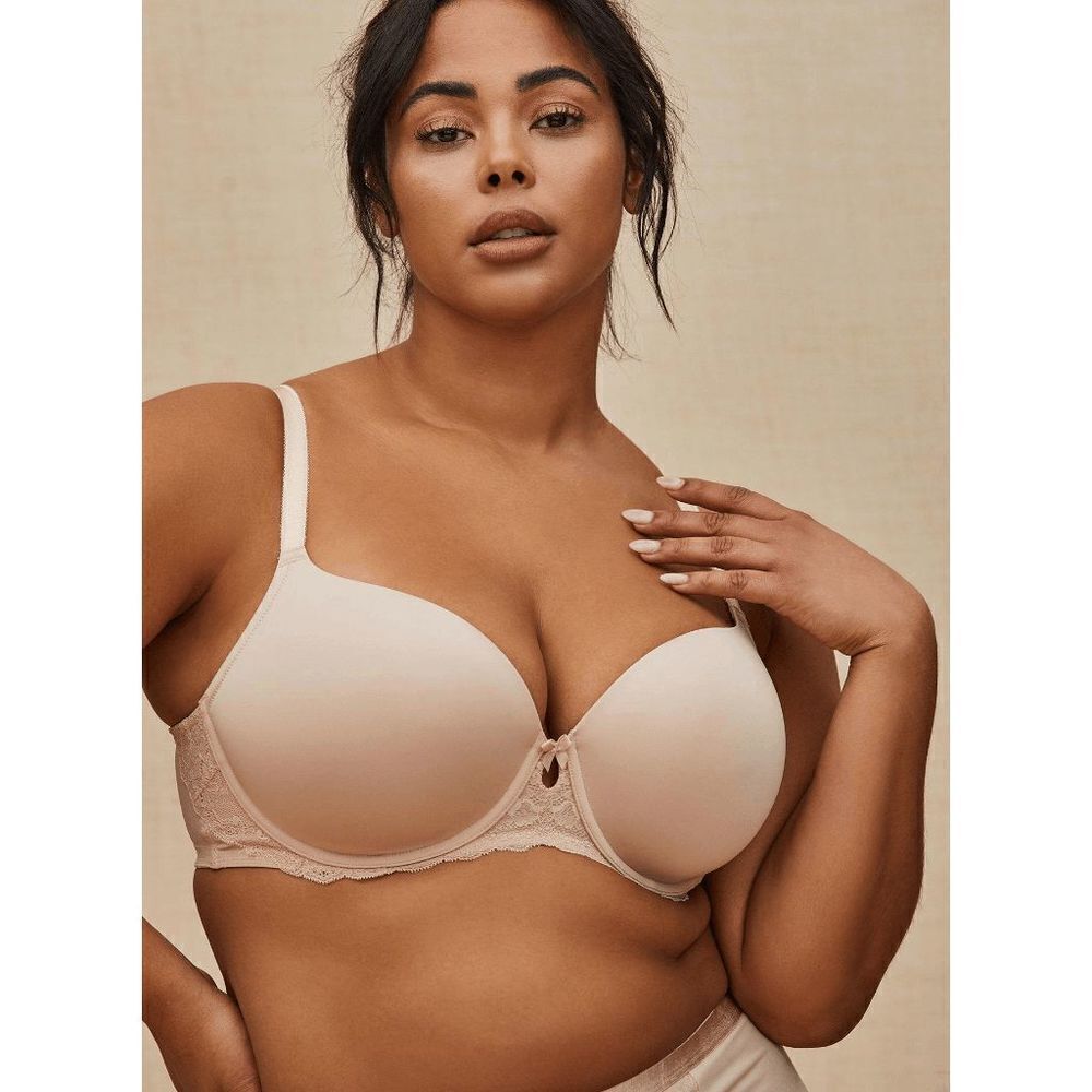 Torrid Perfect T Shirt Bra in Rose Dust size 50 C NWOT